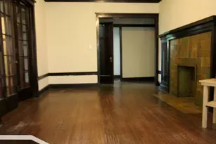 2426 N Sawyer Ave, Chicago, IL 60647 - Photo 3