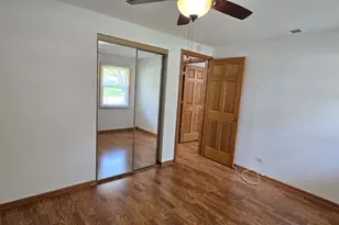 1832 W Weathersfield Way, Schaumburg, IL 60193 - Photo 13