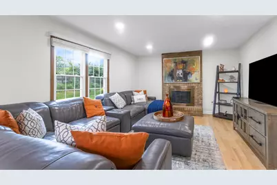 76 Foxboro Lane, Gurnee, IL 60031 - Photo 19