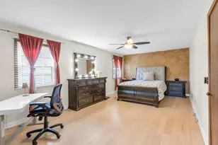 76 Foxboro Ln, Gurnee, IL 60031 - Photo 23