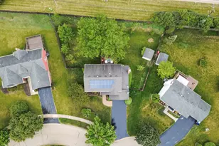 76 Foxboro Ln, Gurnee, IL 60031 - Photo 47