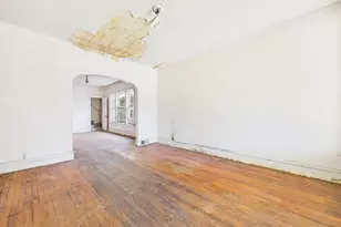 7955 S Ridgeland Ave, Chicago, IL 60617 - Photo 5