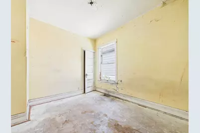 7955 S Ridgeland Avenue, Chicago, IL 60617 - Photo 11