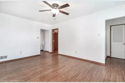 5254 S Campbell Avenue, Chicago, IL 60632 - Photo 9