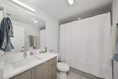 838 W Erie Street #3W, Chicago, IL 60642 - Photo 13