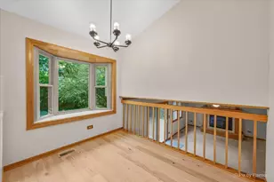 579 Crimson Dr, Crystal Lake, IL 60014 - Photo 13