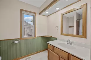 579 Crimson Dr, Crystal Lake, IL 60014 - Photo 19