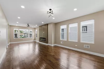 10112 S Union Avenue, Chicago, IL 60628 - Photo 5