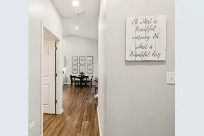 1053 Honey Locust Drive, Crystal Lake, IL 60012 - Photo 23