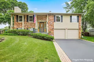 1899 W Alder Dr, Hoffman Estates, IL 60192 - Photo 1