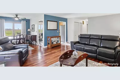 1899 W Alder Drive, Hoffman Estates, IL 60192 - Photo 5