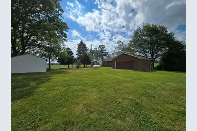 2333 County Road 800 E Road, Burnt Prairie, IL 62820 - Photo 9