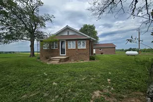 2333 County Road 800 E Rd, Burnt Prairie, IL 62820 - Photo 3