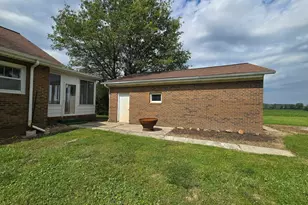 2333 County Road 800 E Rd, Burnt Prairie, IL 62820 - Photo 15