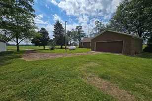 2333 County Road 800 E Rd, Burnt Prairie, IL 62820 - Photo 17