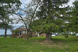 2333 County Road 800 E Rd, Burnt Prairie, IL 62820 - Photo 11