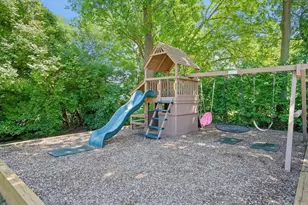 3913 Forest Ave, Downers Grove, IL 60515 - Photo 29
