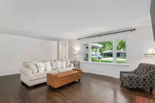 3913 Forest Ave, Downers Grove, IL 60515 - Photo 5