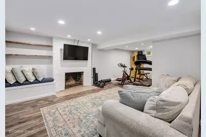 3913 Forest Avenue, Downers Grove, IL 60515 - Photo 19