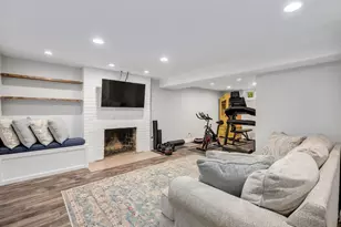 3913 Forest Ave, Downers Grove, IL 60515 - Photo 19