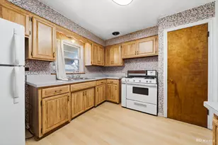 14555 Springfield Ave, Midlothian, IL 60445 - Photo 9