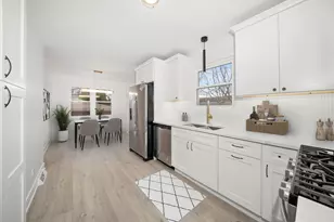 3700 W 76th Pl, Chicago, IL 60652 - Photo 3