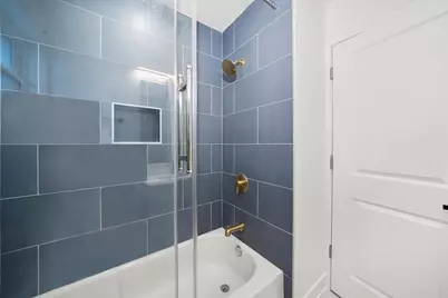 3700 W 76th Place, Chicago, IL 60652 - Photo 7