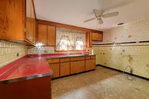 5337 S Springfield Ave, Chicago, IL 60632 - Photo 9