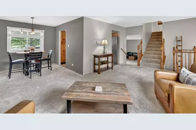 433 N Ashbury Avenue, Bolingbrook, IL 60440 - Photo 3