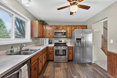 433 N Ashbury Avenue, Bolingbrook, IL 60440 - Photo 5