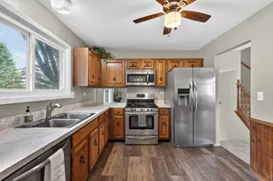 433 N Ashbury Ave, Bolingbrook, IL 60440 - Photo 5
