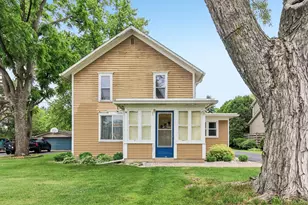 11806 Maple Ave, Hebron, IL 60034 - Photo 3