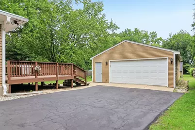 11806 Maple Avenue, Hebron, IL 60034 - Photo 5
