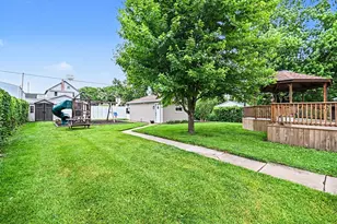 622 Woodward St, Beecher, IL 60401 - Photo 23