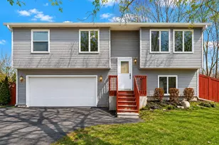 614 Kakos Ct, Zion, IL 60099 - Photo 1