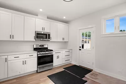 790 Wing Street, Elgin, IL 60123 - Photo 21