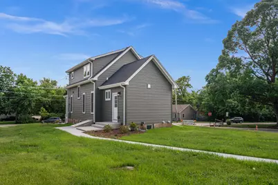 790 Wing Street, Elgin, IL 60123 - Photo 5