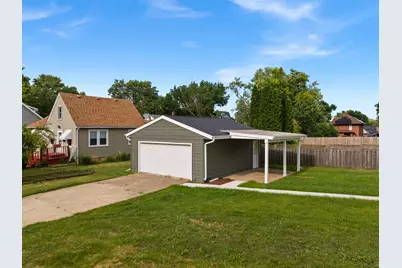 790 Wing Street, Elgin, IL 60123 - Photo 7