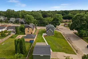 790 Wing St, Elgin, IL 60123 - Photo 11