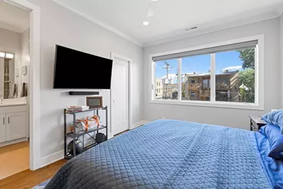 1470 W Winona Street #203, Chicago, IL 60640 - Photo 11