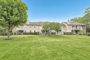 2838 Meadow Ln, Schaumburg, IL 60193 - Photo 19
