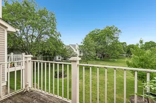 2838 Meadow Ln, Schaumburg, IL 60193 - Photo 17