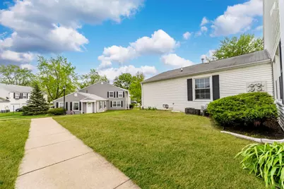 1261 Prairie Avenue, Glendale Heights, IL 60139 - Photo 3