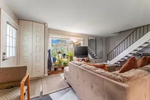 1261 Prairie Ave, Glendale Heights, IL 60139 - Photo 5