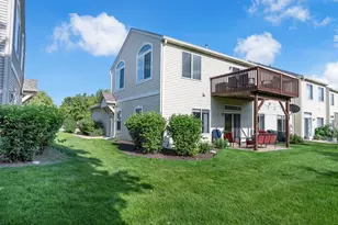 1909 Misty Ridge Ln, Aurora, IL 60503 - Photo 5