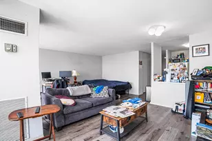 4343 N Clarendon Ave, Chicago, IL 60613 - Photo 3