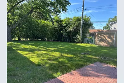 2716 Larkspur Lane, Hazel Crest, IL 60429 - Photo 19