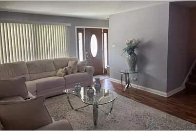 2716 Larkspur Lane, Hazel Crest, IL 60429 - Photo 3
