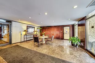 1 E Scott St, Chicago, IL 60610 - Photo 21