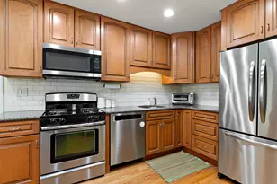 6335 N Karlov Ave, Chicago, IL 60646 - Photo 7